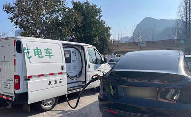 石狮汽车搭电